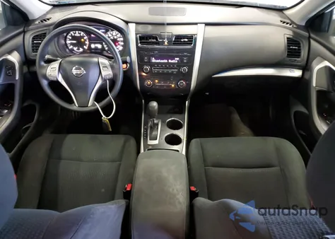 2015 Nissan Altima 2.5 z USA, uszkodzony, nr VIN 1N4AL3AP7FN360991